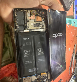 Thay pin Oppo